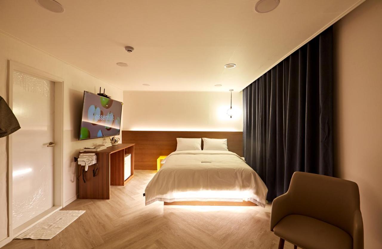 Hotel Sounds Jeonju Exteriör bild