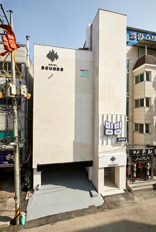 Hotel Sounds Jeonju Exteriör bild
