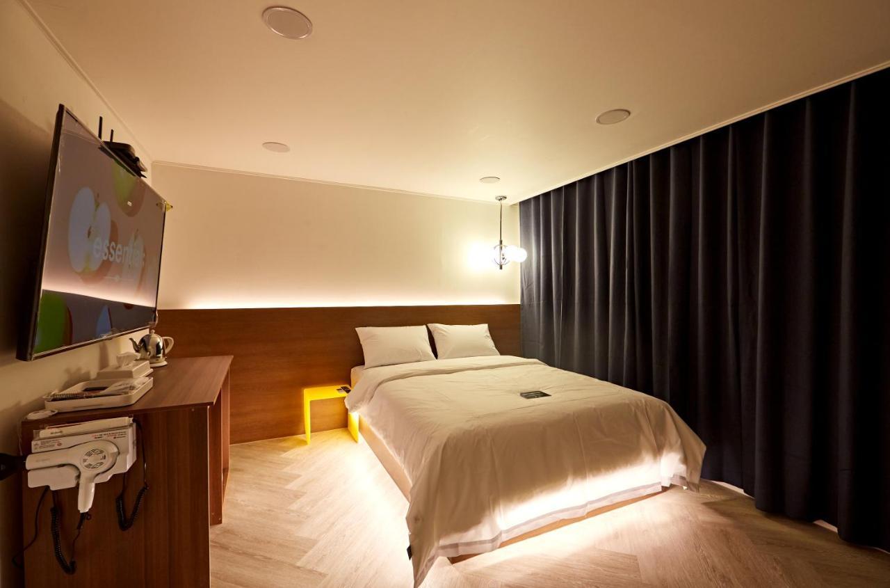 Hotel Sounds Jeonju Exteriör bild