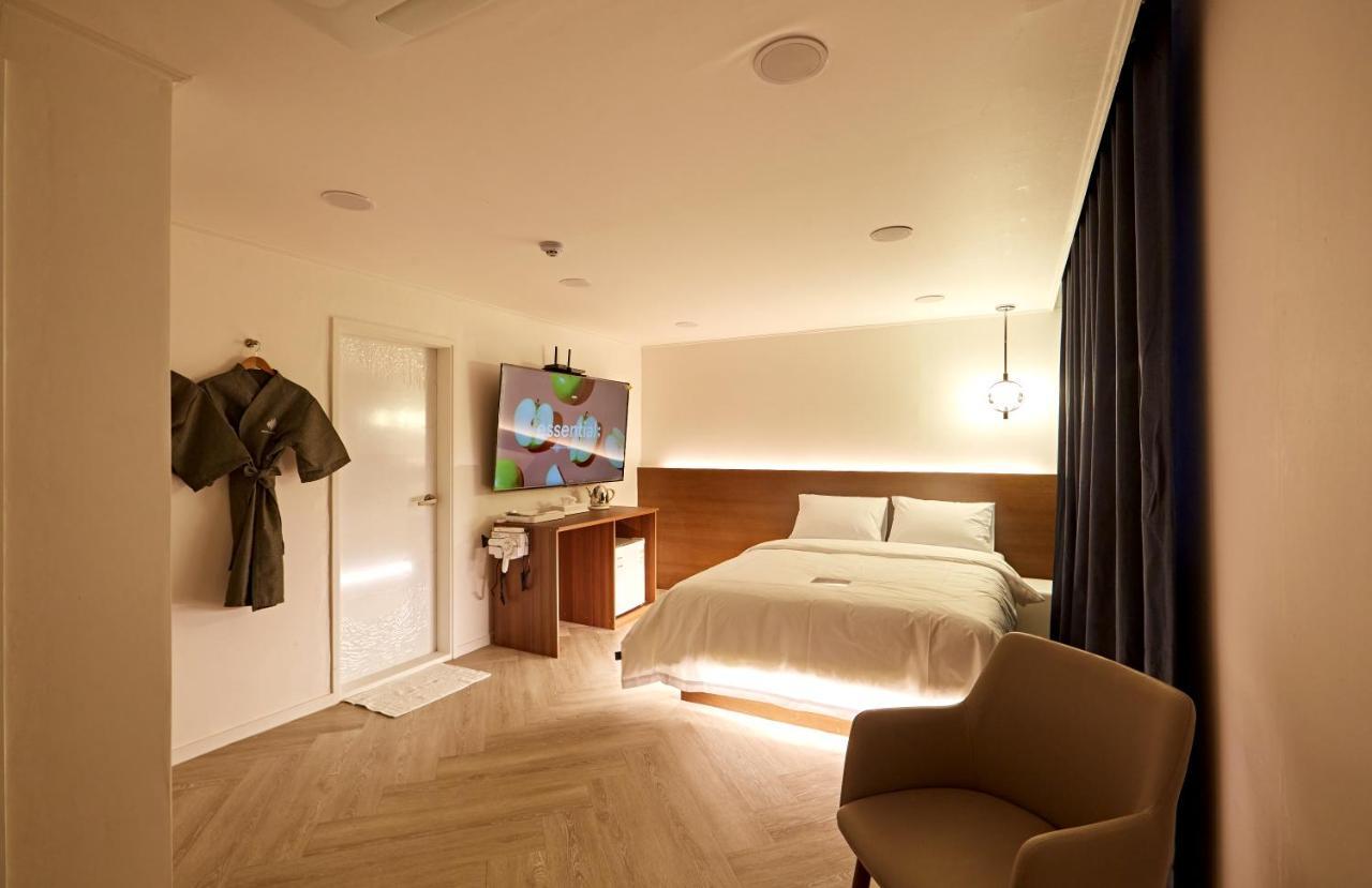 Hotel Sounds Jeonju Exteriör bild