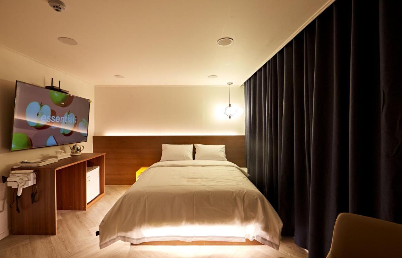 Hotel Sounds Jeonju Exteriör bild